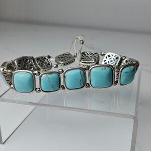 Vintage Turquoise and Silver Signed Fossil Stretch Bracelet - NEEDS RESTRUNG